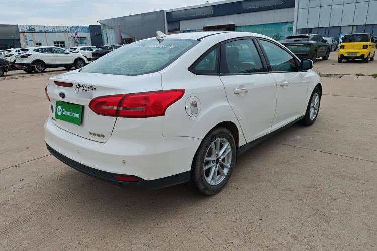 Used Ford Focus 2017 Sedan 1.6L Manual Fashion Edition Smart Drive Version
