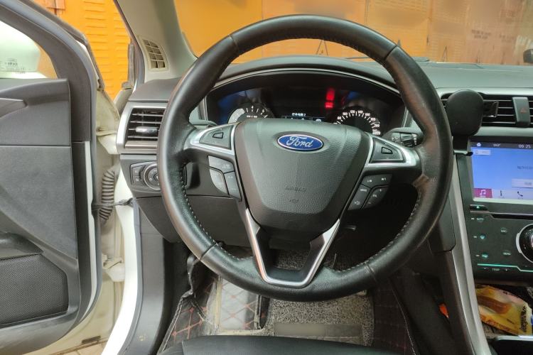 Used Ford Mondeo 2017 EcoBoost 180 Stylish Model
