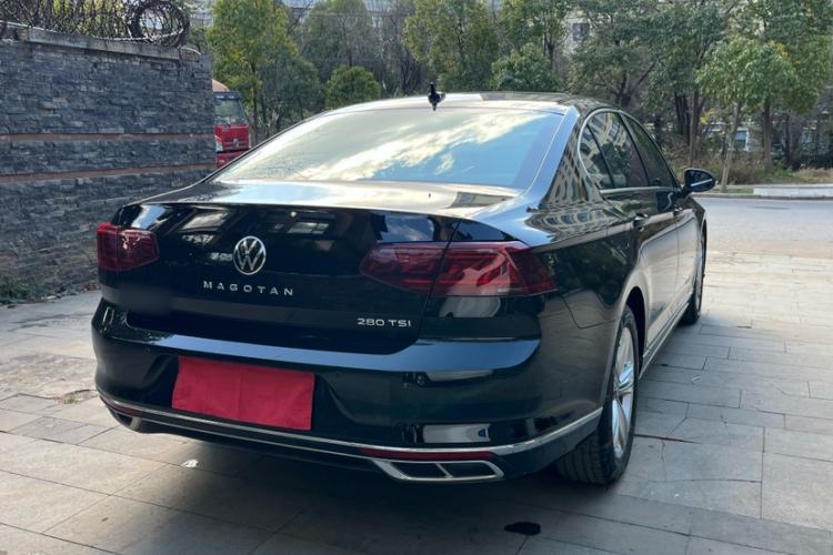 Used Volkswagen Magotan 2025 Zhongxiang Version 280TSI DSG Comfort Edition
