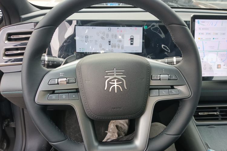 Used BYD Qin L 2025 DM-i Smart Drive 120KM Superior Model
