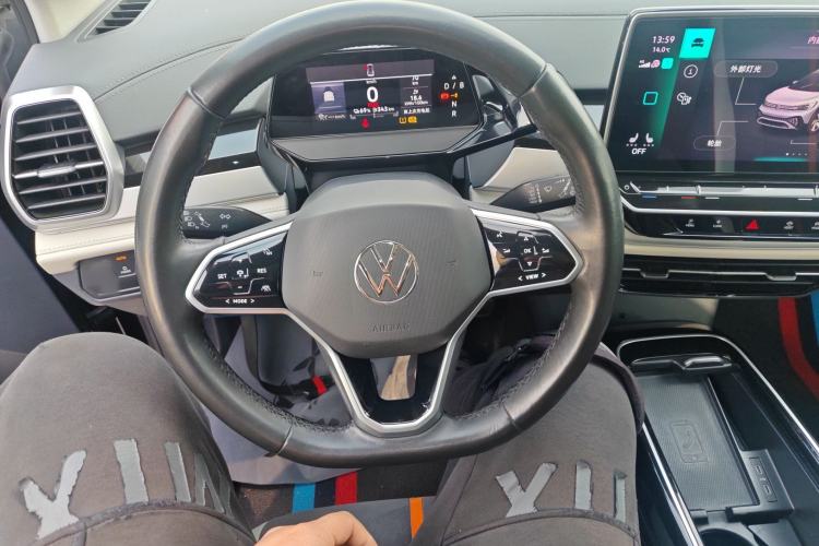 Used Volkswagen ID.6 CROZZ 2022 Long-Range PRO Edition