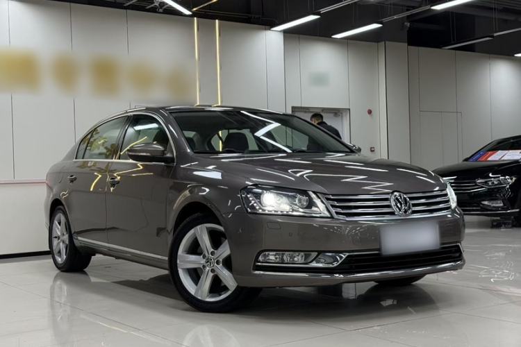 Used Volkswagen Magotan 2015 2.0 TSI Prestige Model