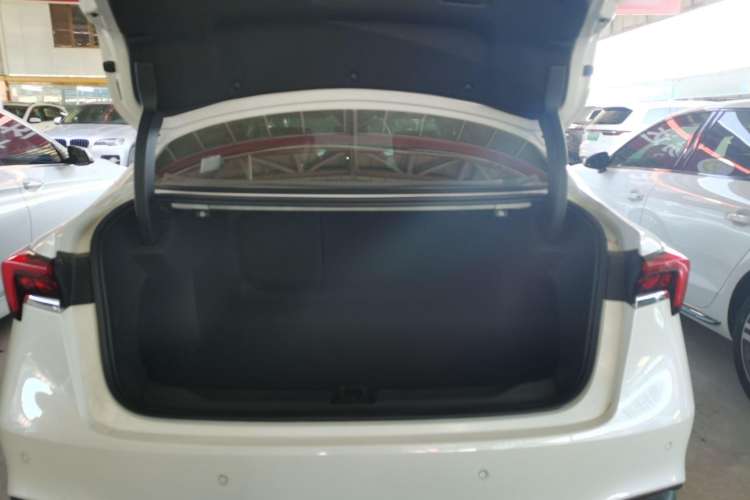 Used Buick LaCrosse 2023 28T Prestige Edition
