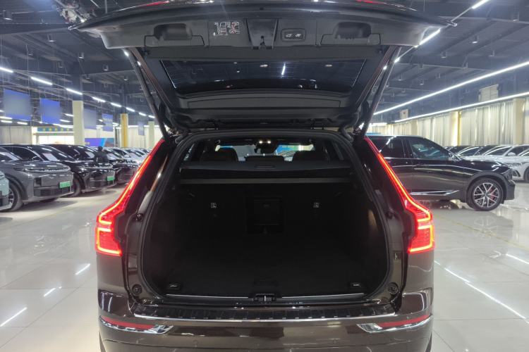 Used Volvo XC60 2021 T5 4x4 Smart Luxury Edition
