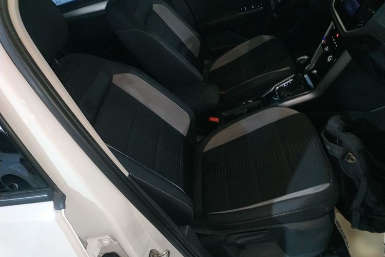 Used Volkswagen T-ROC 2022 280TSI DSG Two-Wheel Drive Elite PLUS
