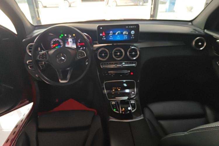 Used Mercedes-Benz GLC 2018 Facelifted GLC 260 4MATIC Dynamic Edition
