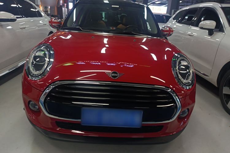 Used  MINI 2019 1.5T COOPER Classic Edition Five-Door Version
