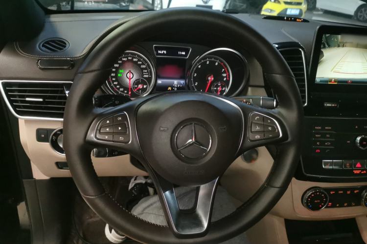 Used Mercedes-Benz GLE 2017 GLE 400 4MATIC
