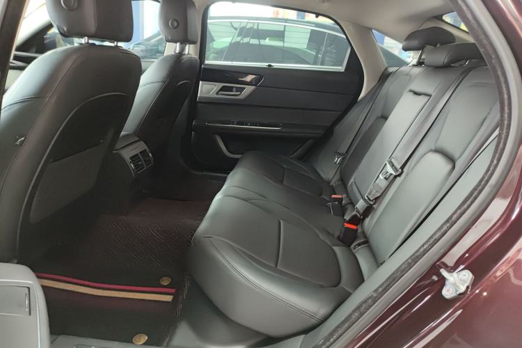 Used Jaguar XFL 2019 XFL 2.0T 200PS Two-Wheel-Drive Luxury Edition
