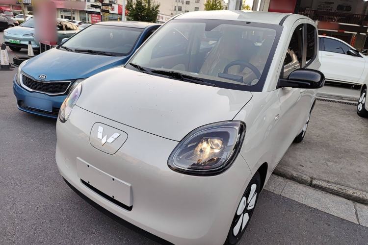 Used Wuling Hongguang MINIEV 2025 Four-Door Version Advanced Edition
