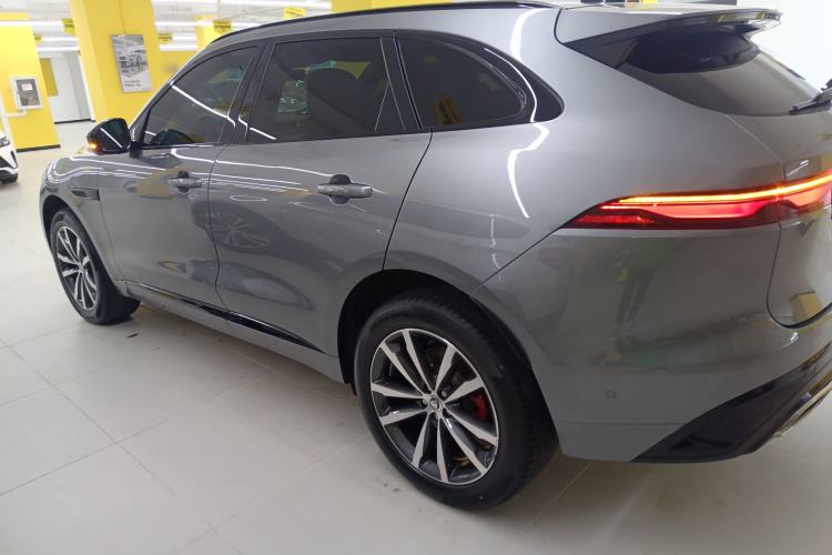 Used Jaguar F-PACE 2024 P250 R-Dynamic SE
