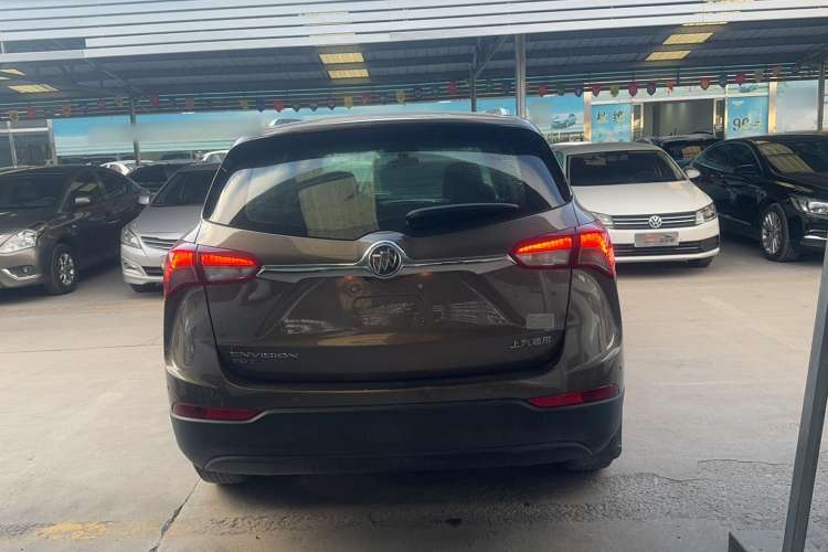 Used Buick Envision 2018 20T Two-Wheel-Drive Elite Model
