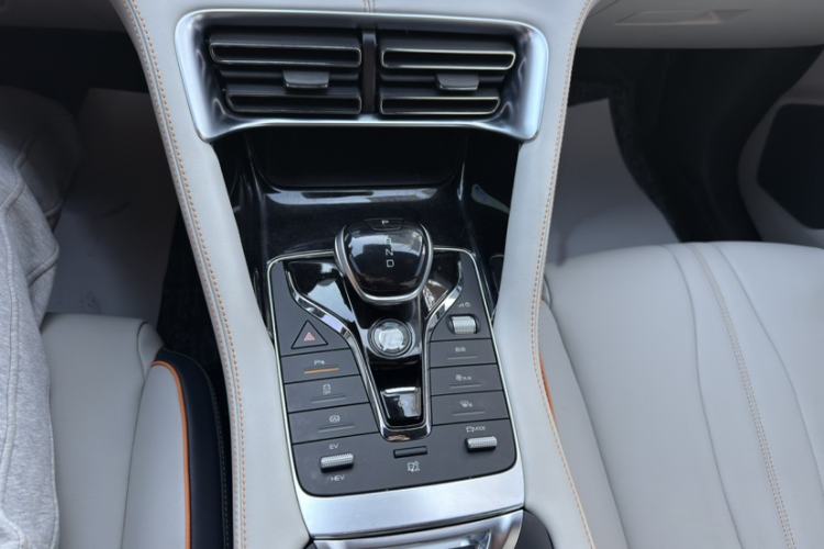 Used BYD Song PLUS New Energy 2021 DM-i 110KM Flagship Model
