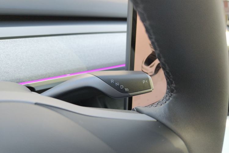 Used Tesla Model Y 2023 Rear-Wheel-Drive Version
