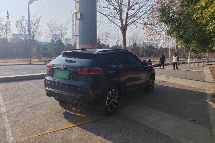 Used Wey VV7 2017 2.0T Ultra-Luxury Version
