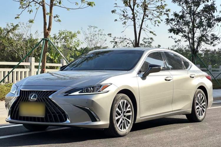 Used Lexus ES 2023 200 Excellence Edition