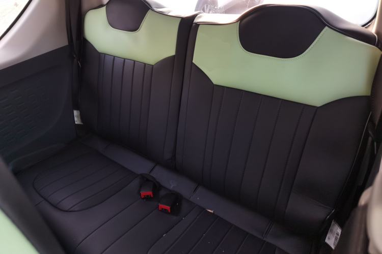 Used Wuling Hongguang MINIEV 2021 Macaron Fashion Model Lithium Iron Phosphate
