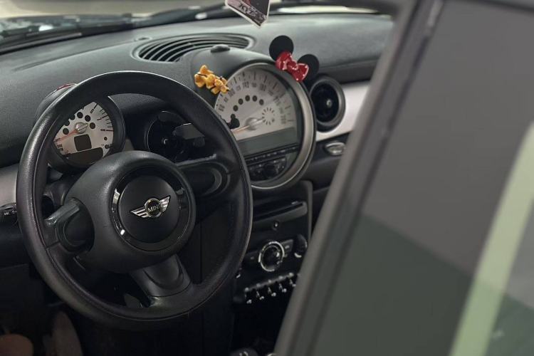 Used  Clubman 2011 1.6L ONE
