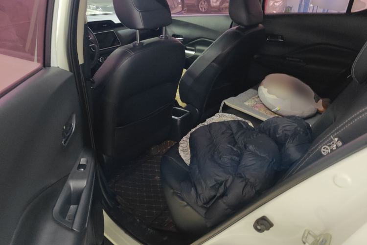 Used Nissan Kicks 2021 1.5L XV CVT Smart Connect Luxury Edition