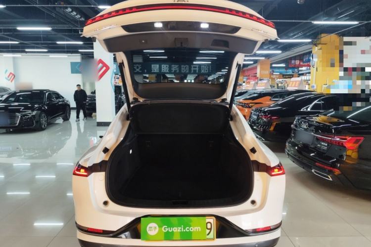 Used  A07 2024 All-Electric "True Fragrance" Edition 710 Flagship Model
