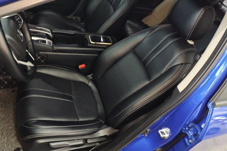 Used Honda Civic 2016 220TURBO CVT Luxury Edition
