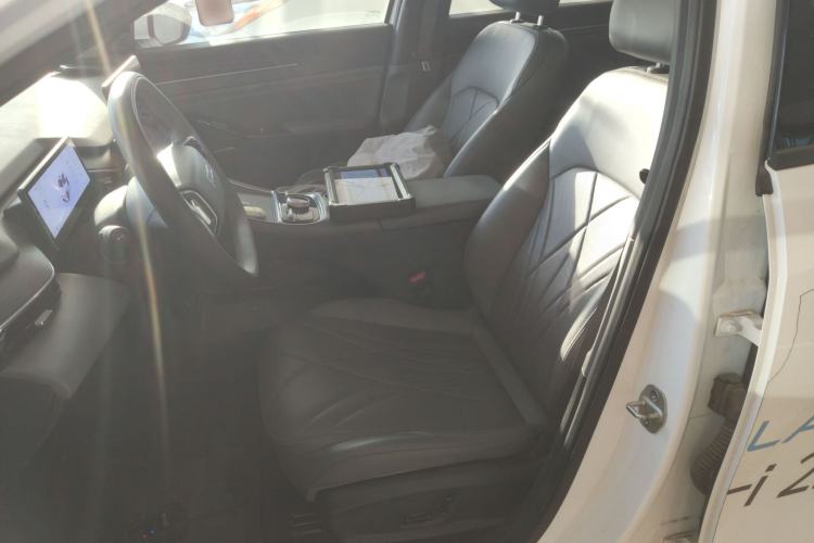 Used  L6 2025 EM-i 140km Explorer+ Edition