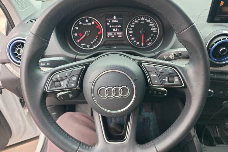 Used Audi Q2L 2020 35 TFSI Ambition Dynamic Edition