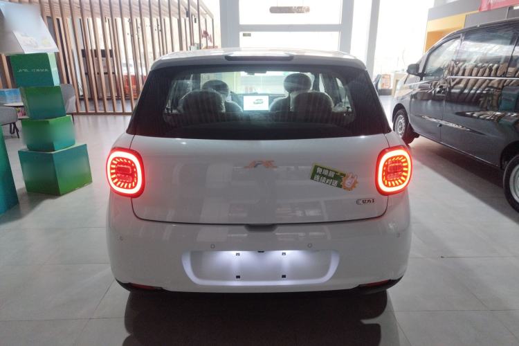 Used  3 2024 Charming Edition 405km Lite