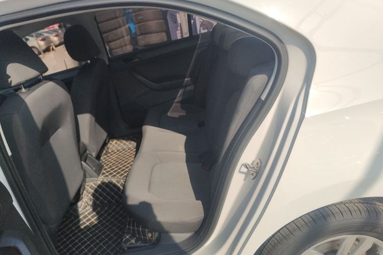 Used Volkswagen Santana 2017 Haval H6 1.6L Automatic Fashion Edition
