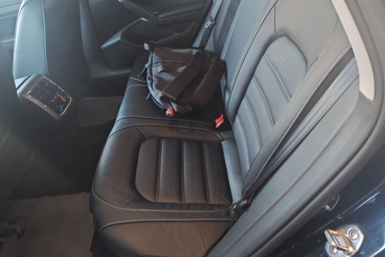 Used Volkswagen Passat 2017 330TSI DSG Luxury Edition
