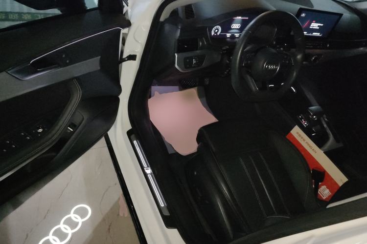 Used Audi A4L 2022 40 TFSI Fashion Dynamic Model
