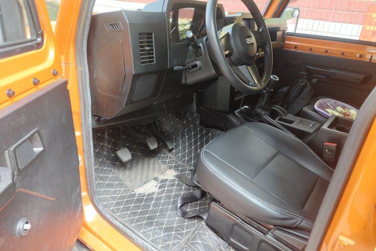 Used  212 Classic 2023 Sniper 2.4T Manual Light-duty Model
