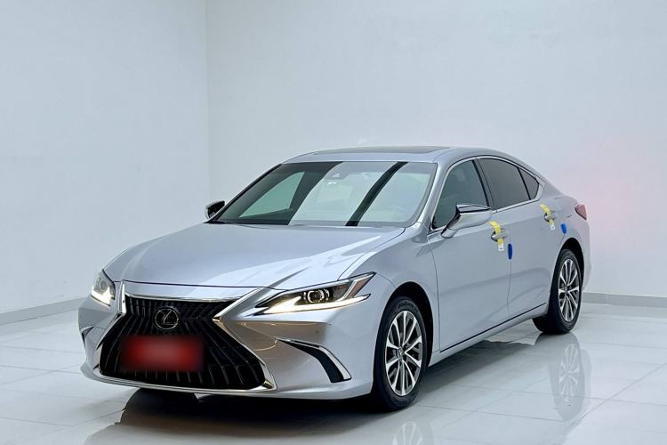 Used Lexus ES 2022 200 Excellence Edition
