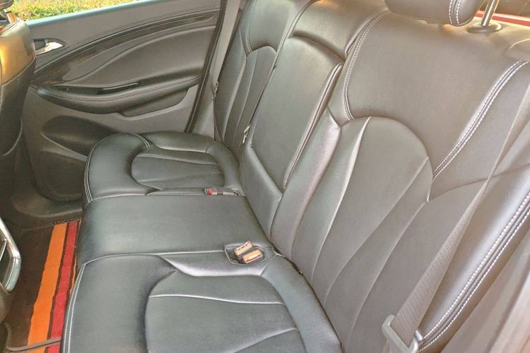 Used Buick Envision 2018 20T Two-Wheel-Drive Leading Model
