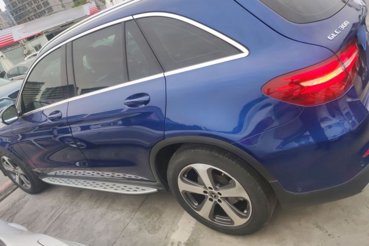 Used Mercedes-Benz GLC 2017 GLC 300 4MATIC Sport Edition
