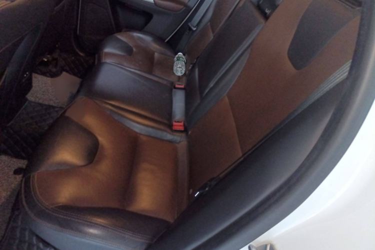 Used Volvo XC60 2017 T5 AWD Smart Upgrade Edition
