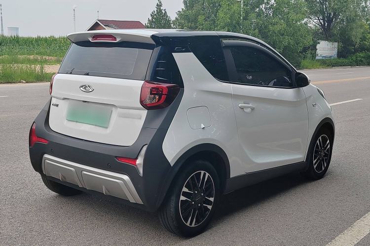 Used Chery Little Ant 2022 Revised Version Sweet Pink Edition Half-Sugar Version Lithium Iron Phosphate 30.7 kWh 30 kW 301 km
