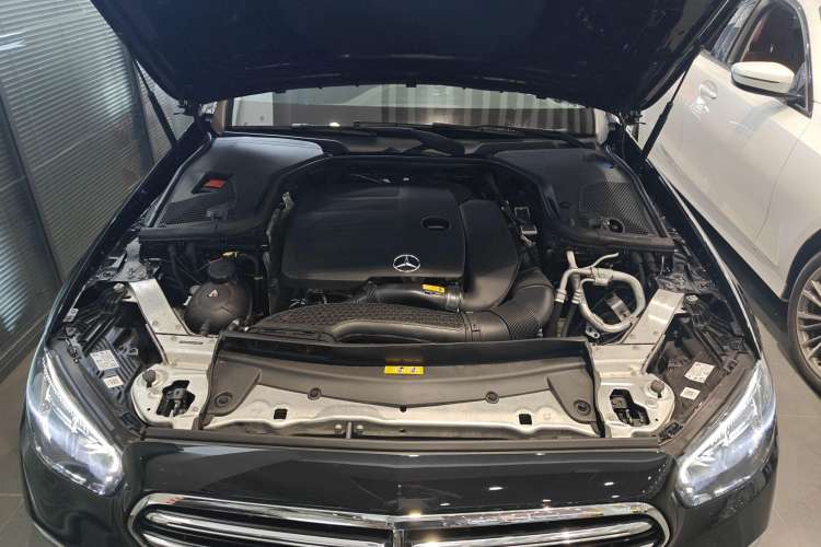 Used Mercedes-Benz E-Class 2022 Second Facelift E 260 L
