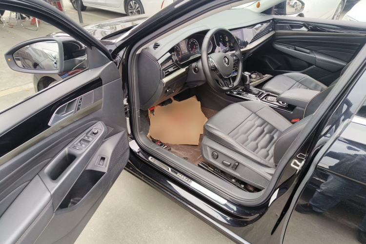 Used Volkswagen Passat 2021 330TSI Elite Edition
