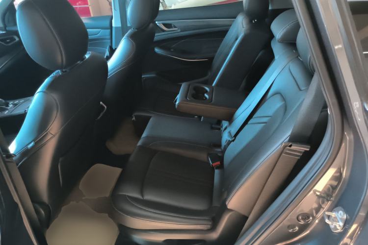 Used  E5 2024 Honor Edition 100KM Premium Model 7 Seats
