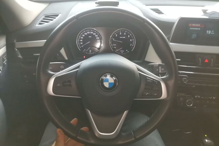 Used BMW X1 2019 sDrive20Li Leading Model
