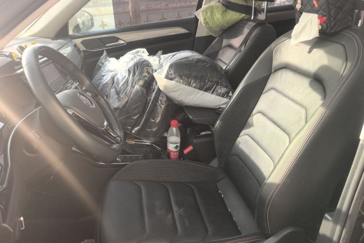 Used Volkswagen Tayron 2019 330TSI Two-Wheel Drive Luxury Model China VI Standard