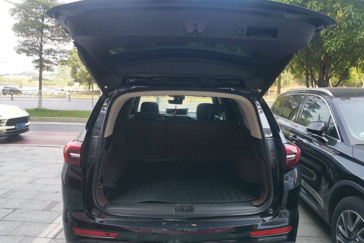 Used Buick Envision 2021 Encore Plus 652T Five-Seat All-Wheel-Drive Luxury Model
