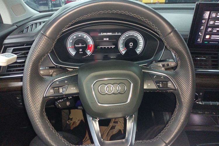 Used Audi Q5L 2022 45T Luxury Dynamic Model
