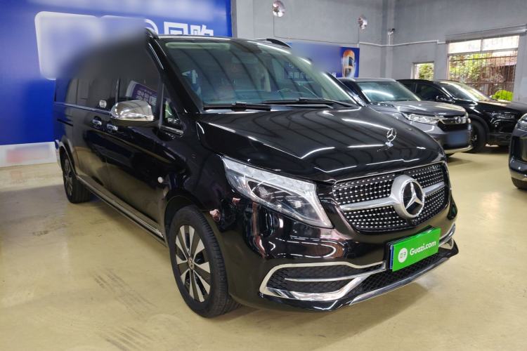 Used Mercedes-Benz Vito 2018 2.0T Elite Version 7 Seats China V Emission Standard
