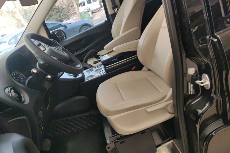 Used Mercedes-Benz Vito 2021 2.0T Elite Version 7 Seats
