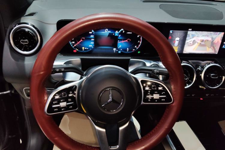 Used Mercedes-Benz GLB 2023 GLB 200 Fashion Model
