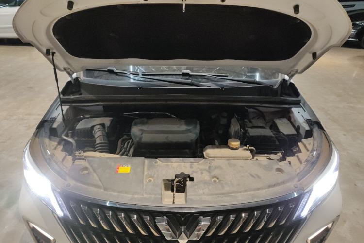 Used Wuling Jiachen 2022 1.5T CVT Deluxe Flagship Edition
