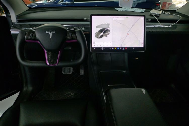 Used Tesla Model Y 2021 Long-Range All-Wheel-Drive Version 3D7
