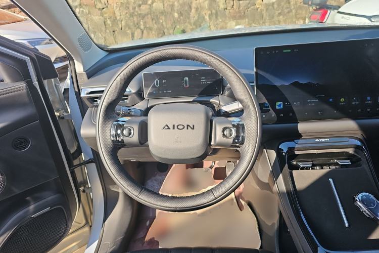 Used AION V 2024 Aion Tyrannosaurus 650 Smart Luxury Edition